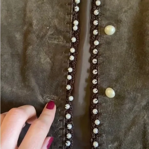 100% SUEDE SOPHIE CHANG Faux Pearl embellished lightweight jacket darkOlive Med - Picture 6 of 15